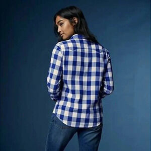 Levi's Women's checked knicks Western Plaid NBA Shirt Size M